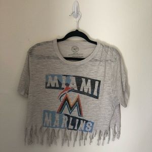COACHELLA outfit! Fringe gray sports shirt.